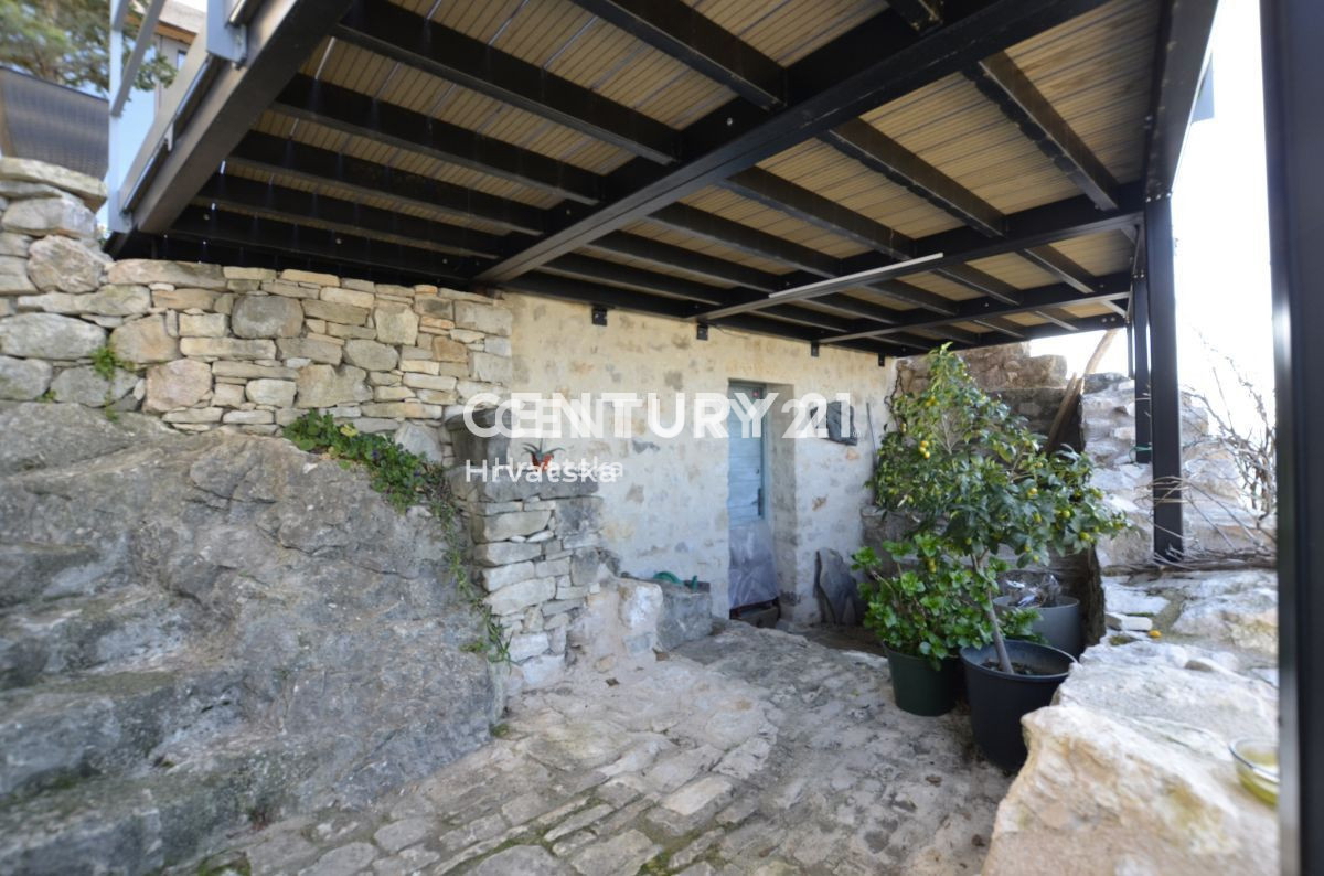 Vendita, Casa, Indipendente, Provincia di Istria, Buje, Kaštel