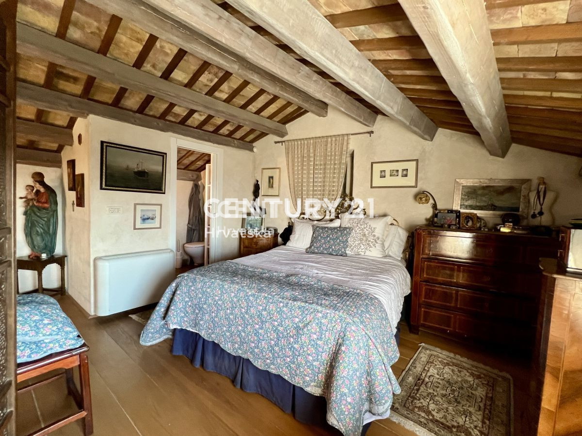 Vendita, Casa, Indipendente, Provincia di Istria, Buje, Kaštel