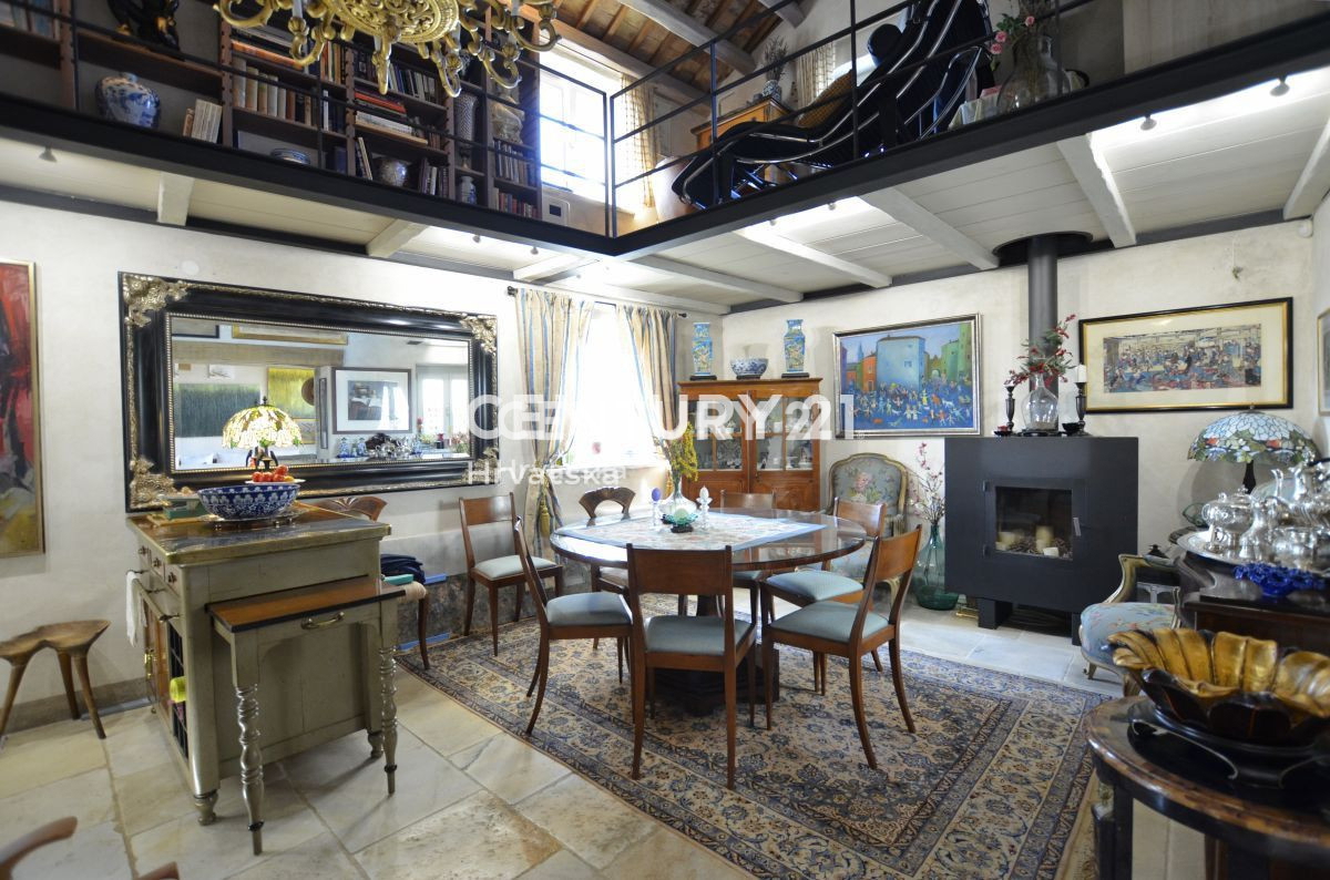 Vendita, Casa, Indipendente, Provincia di Istria, Buje, Kaštel