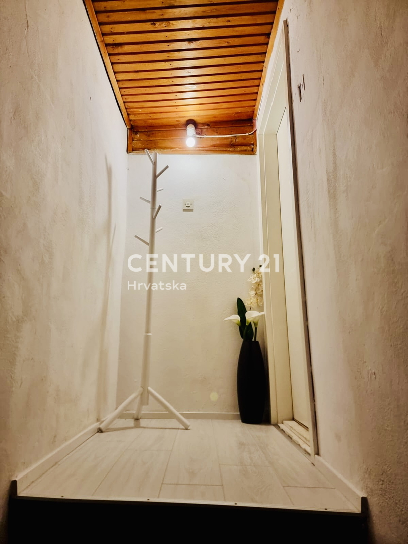 BUJE, CENTRO, APPARTAMENTO ECCELLENTE E COMPLETAMENTE RISTRUTTURATO