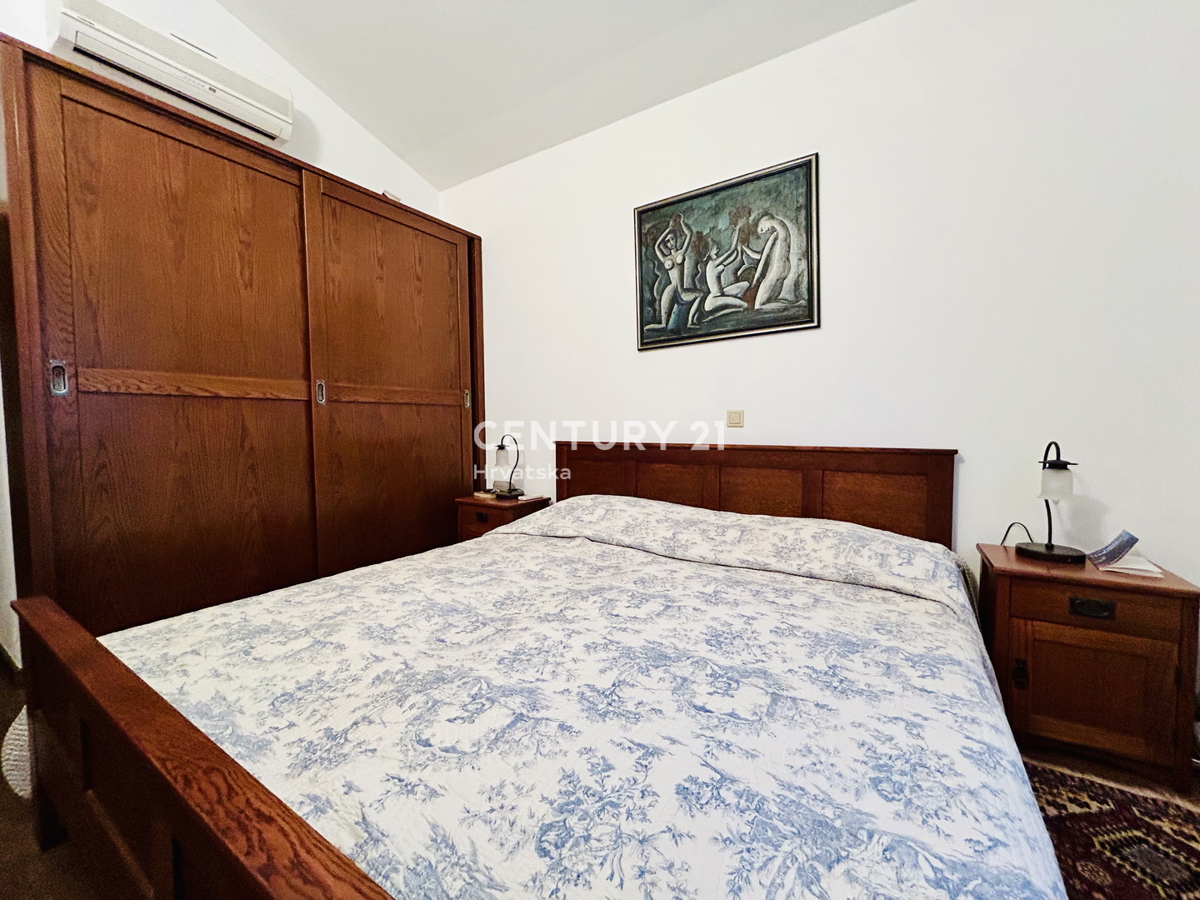 UMAG, DINTORNI, VILLA FAMILIARE A SOLI 400 METRI DALLA SPIAGGIA CON VISTA MARE