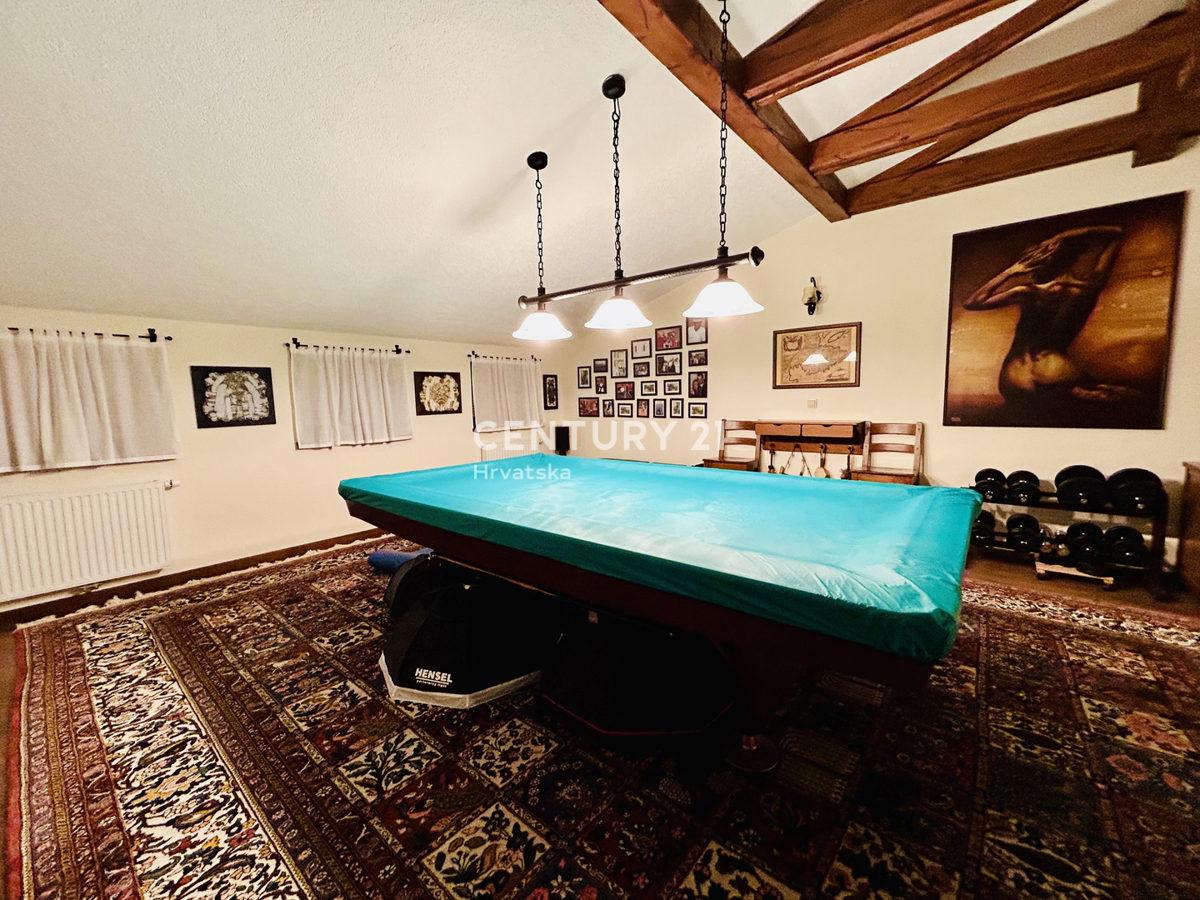 UMAG, DINTORNI, VILLA FAMILIARE A SOLI 400 METRI DALLA SPIAGGIA CON VISTA MARE