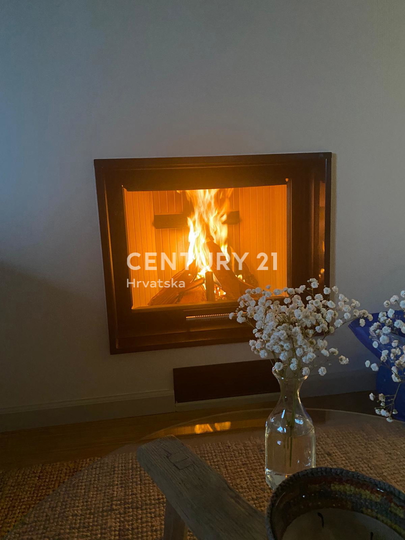 BUJE, CASA COMPLETAMENTE RISTRUTTURATA CON VISTA MARE