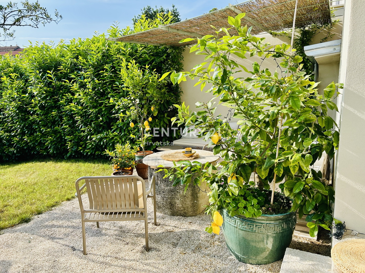BUJE, CASA COMPLETAMENTE RISTRUTTURATA CON VISTA MARE