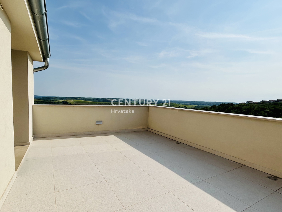 BUJE, CASA COMPLETAMENTE RISTRUTTURATA CON VISTA MARE