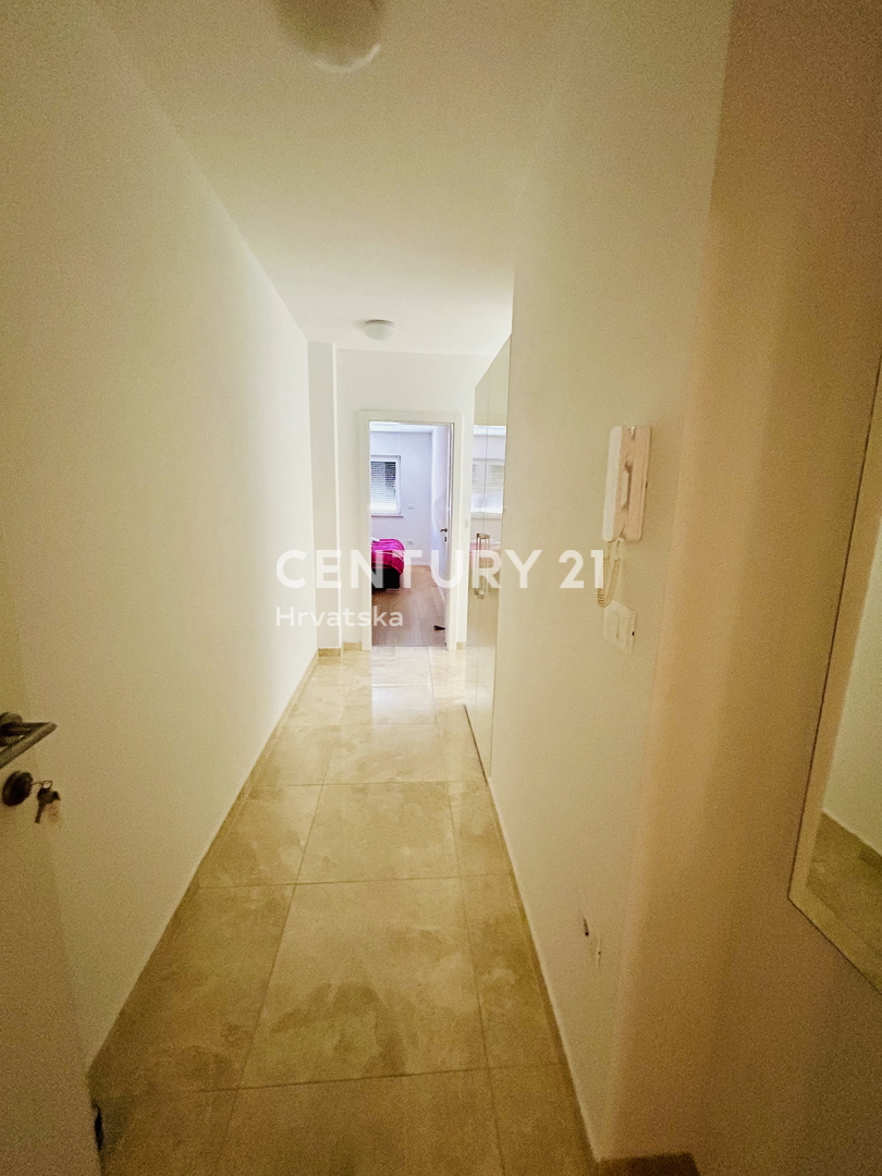 MEDULIN, VOLME, ESCLUSIVA DELL'AGENZIA, APPARTAMENTO A SOLI 200 METRI DALLA SPIAGGIA E DAL MARE