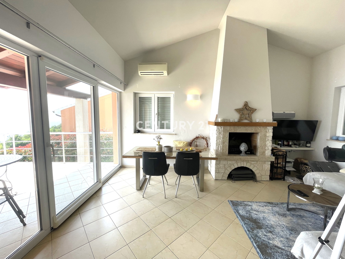 ISTRA, LABIN, CASA CON VISTA MOZZAFIATO SUL MARE