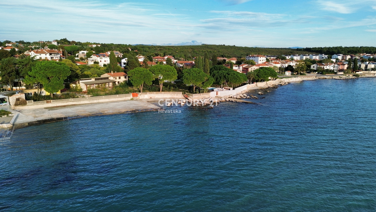UMAG, ZAMBRATIJA, TERRENO EDIFICABILE CON PERMESSO DI COSTRUIRE DEFINITIVO A SOLI 250 METRI DALLA SPIAGGIA E DAL MARE