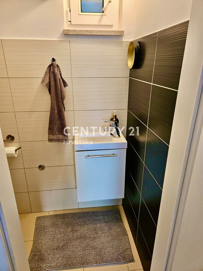 DAJLA, KARIGADOR/DAJLA, OTTIMO APPARTAMENTO A SOLI 100 METRI DALLA SPIAGGIA