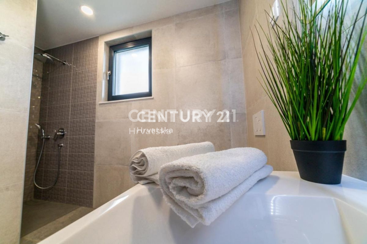 Vendita, Casa, Indipendente, Provincia di Istria, Poreč