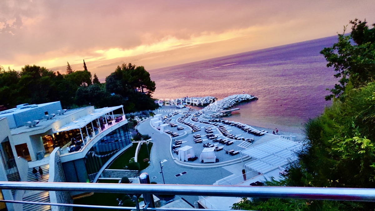 SAVUDRIJA, CRVENI VRH, OTTIMO APPARTAMENTO CON VISTA APERTA SUL MARE
