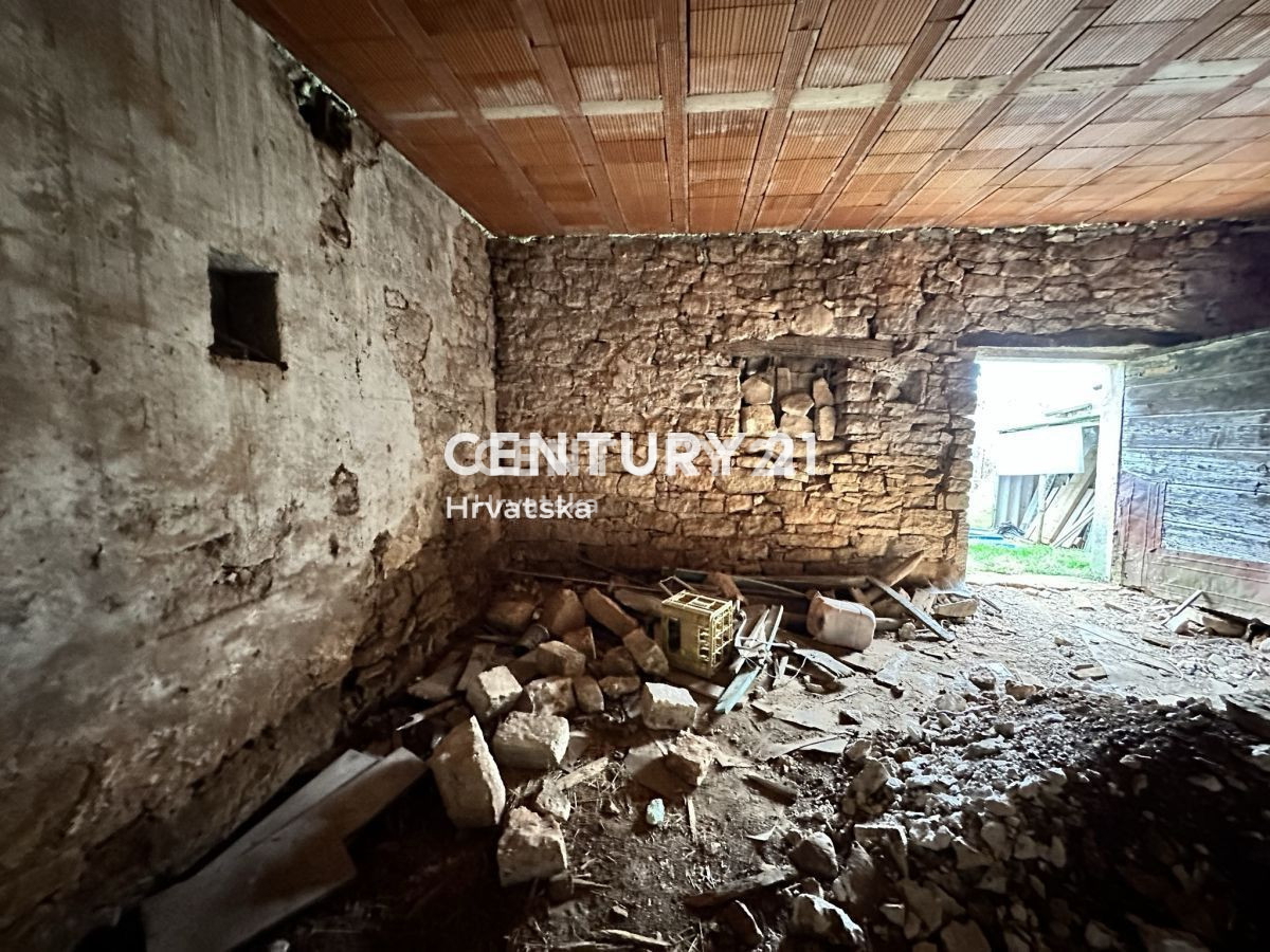 POREČ, VIŠNJAN, CASA A SCHIERA RISTRUTTURATA