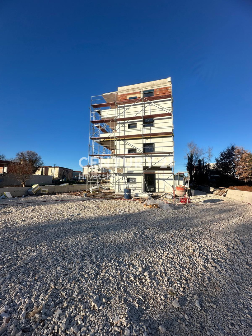 Vendita, Appartamento, 3 locali, Provincia di Istria, Tar