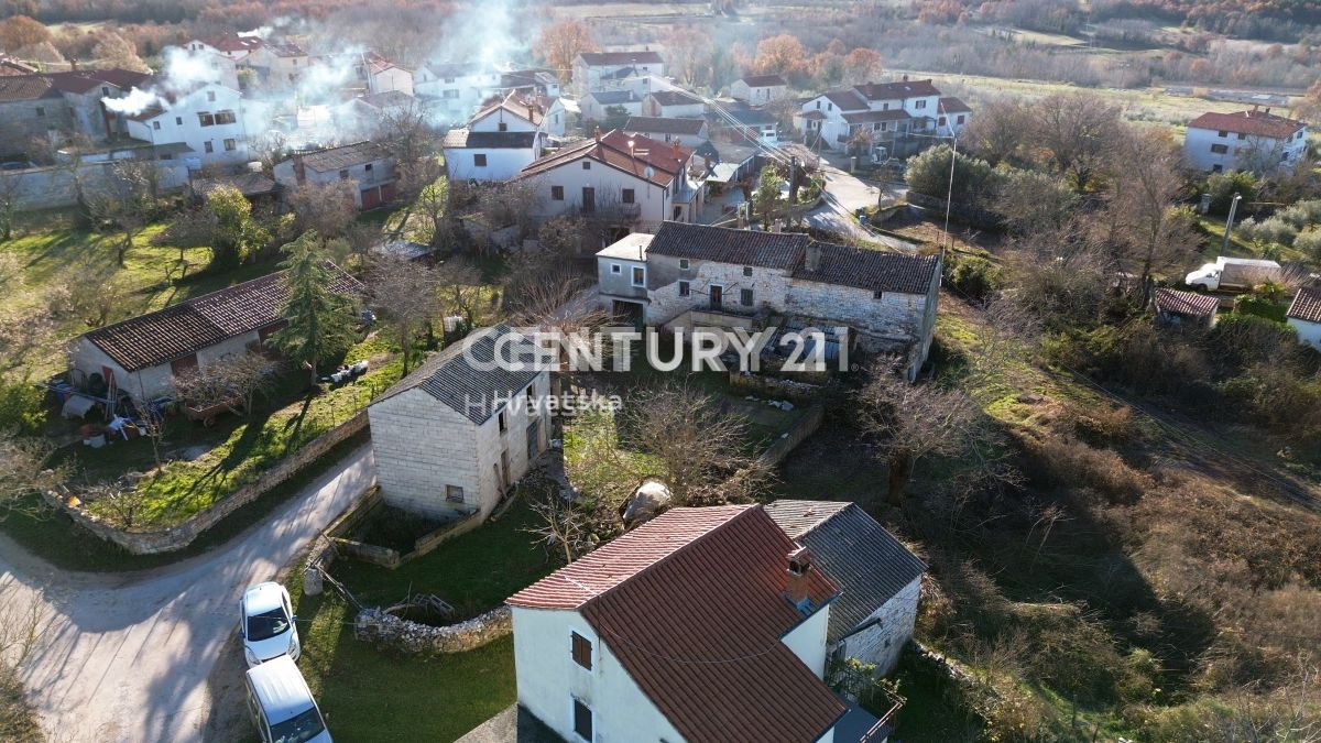 Vendita, Casa, Indipendente, Provincia di Istria, Višnjan, Radoši vicino a Višnjan