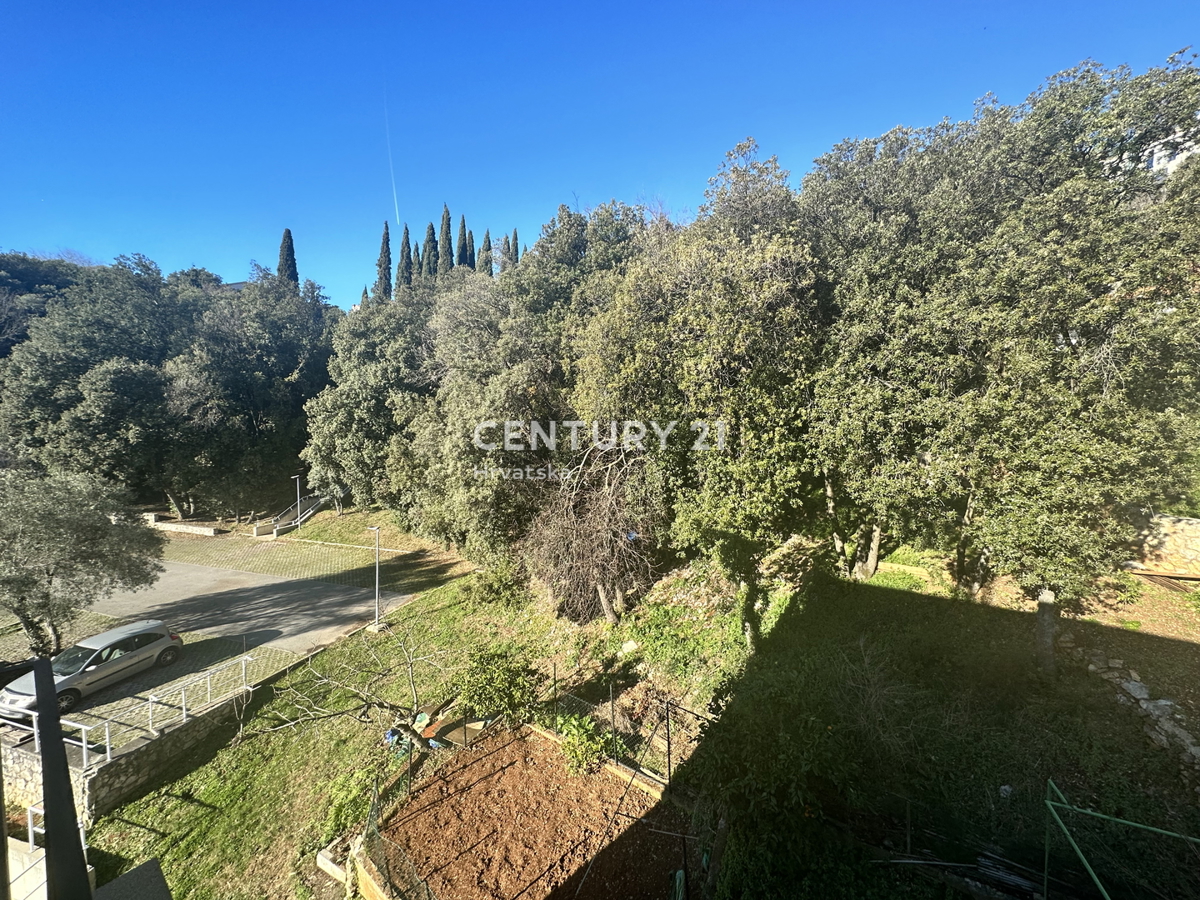 LABIN, RABAC, APPARTAMENTO CON VISTA APERTA SUL MARE, A 200 M DAL MARE