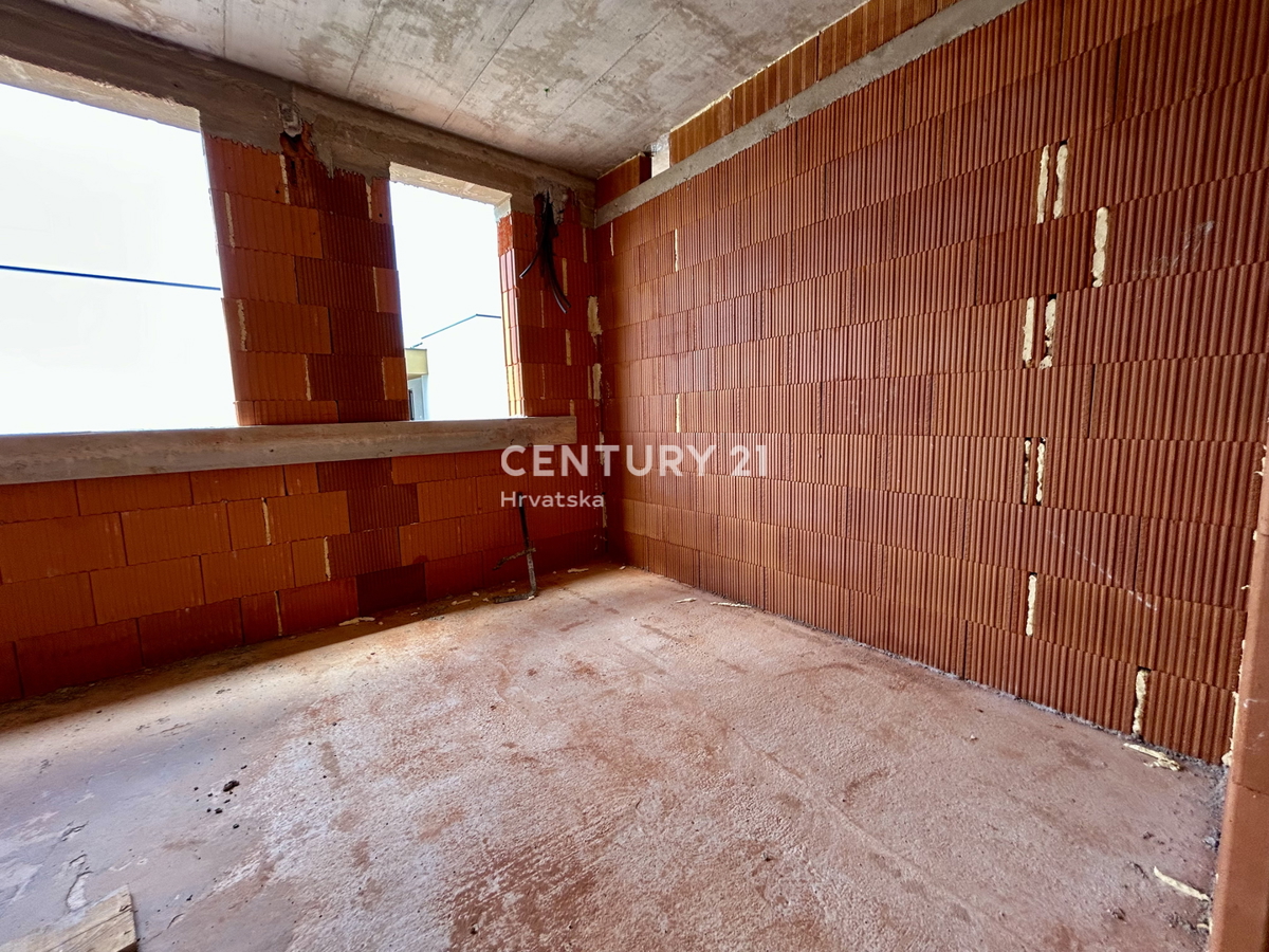 POREČ, PERIFERIA, NUOVO APPARTAMENTO A SOLI 2 KM DALLA SPIAGGIA E DAL MARE