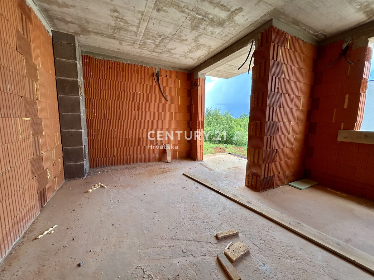 POREČ, PERIFERIA, NUOVO APPARTAMENTO A SOLI 2 KM DALLA SPIAGGIA E DAL MARE