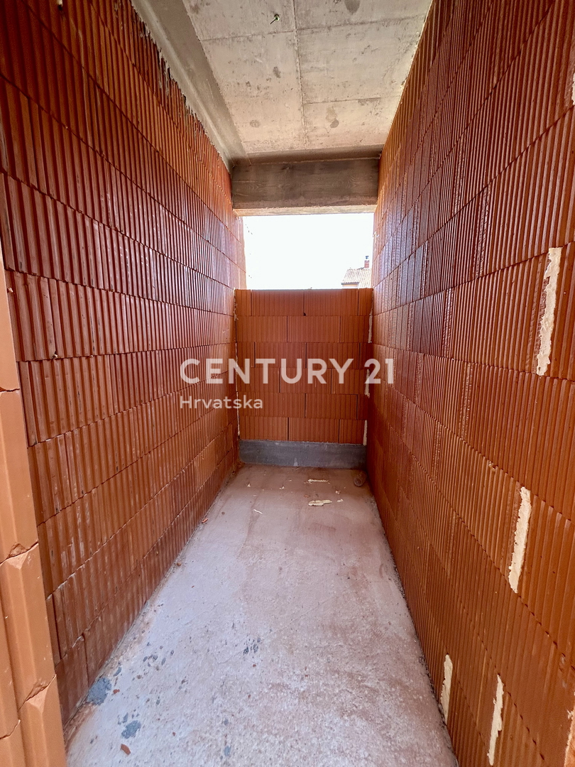 POREČ, PERIFERIA, NUOVO APPARTAMENTO A SOLI 2 KM DALLA SPIAGGIA E DAL MARE