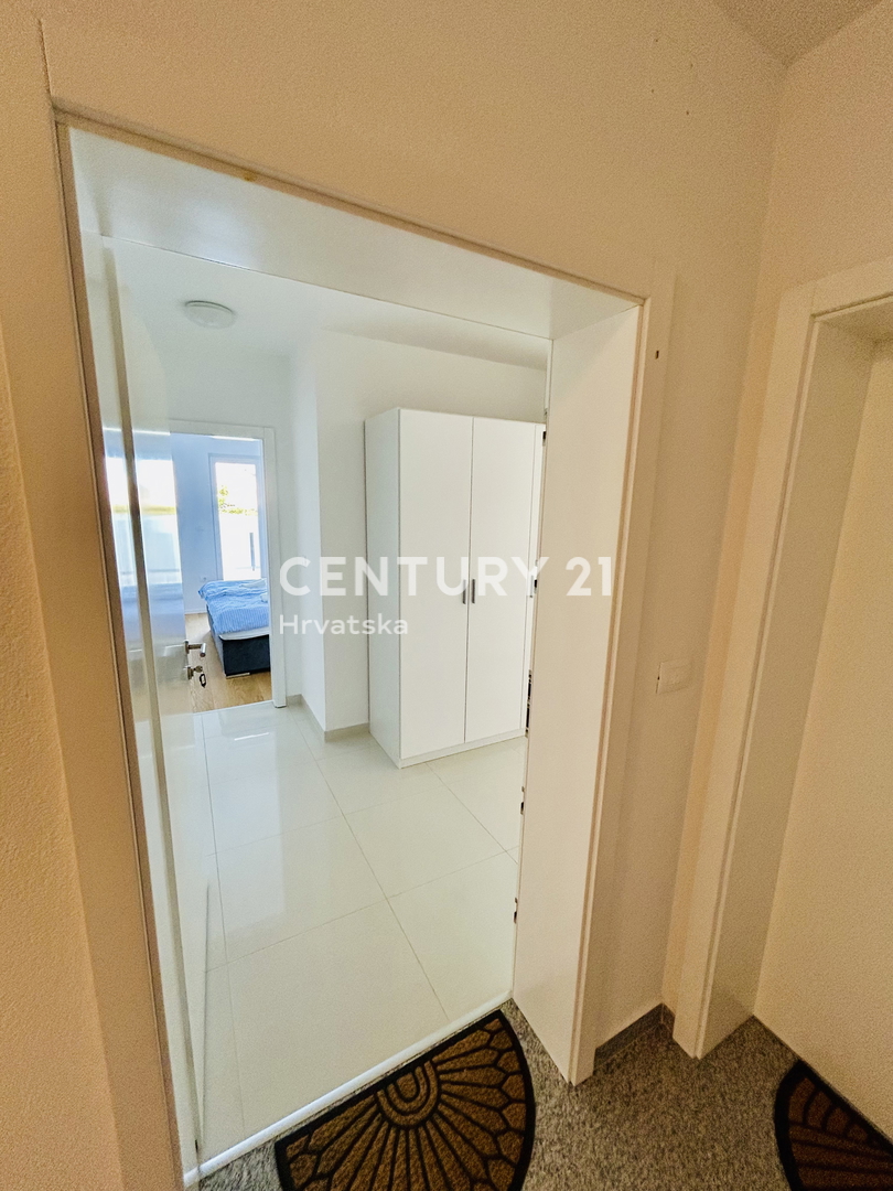 MEDULIN, VOLME, ESCLUSIVA DELL'AGENZIA, APPARTAMENTO A SOLI 200 METRI DAL MARE E DALLA SPIAGGIA