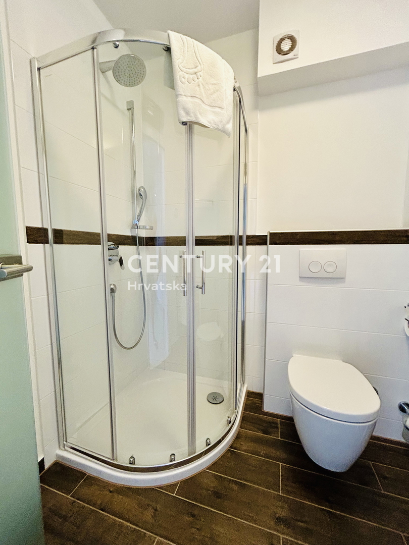 MEDULIN, VOLME, ESCLUSIVA DELL'AGENZIA, APPARTAMENTO A SOLI 200 METRI DAL MARE E DALLA SPIAGGIA