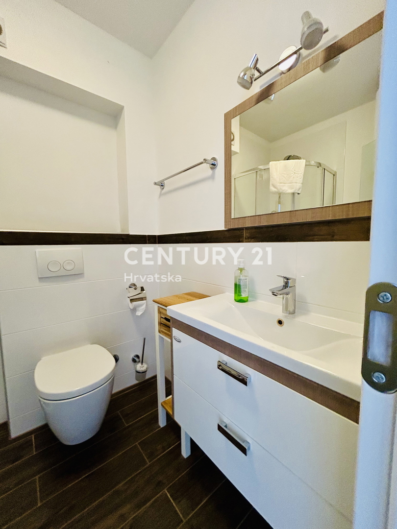 MEDULIN, VOLME, ESCLUSIVA DELL'AGENZIA, APPARTAMENTO A SOLI 200 METRI DAL MARE E DALLA SPIAGGIA