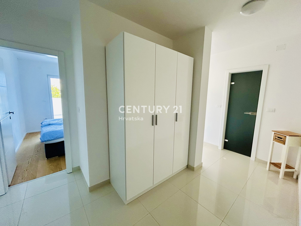 MEDULIN, VOLME, ESCLUSIVA DELL'AGENZIA, APPARTAMENTO A SOLI 200 METRI DAL MARE E DALLA SPIAGGIA