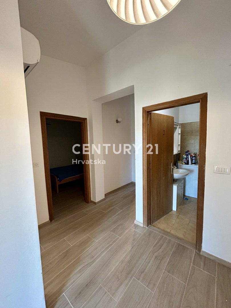 UMAG, DINTORNI, CASA A SOLO 200 METRI DALLA SPIAGGIA E DAL MARE