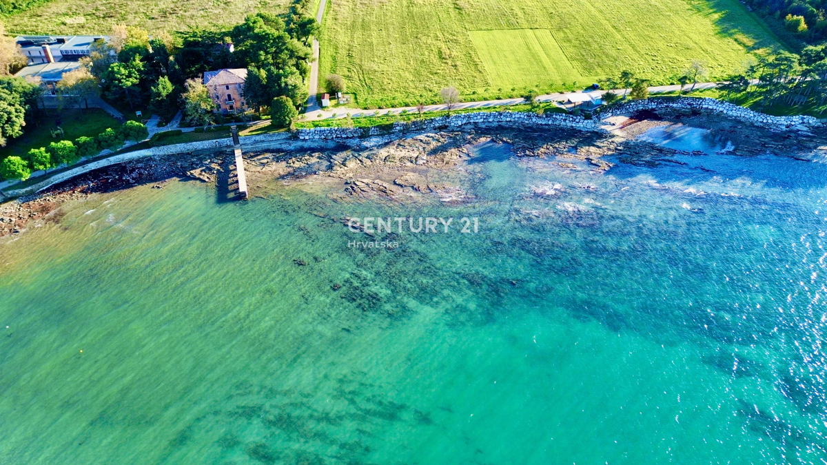 UMAG, DINTORNI, CASA A SOLI 200 METRI DALLA SPIAGGIA