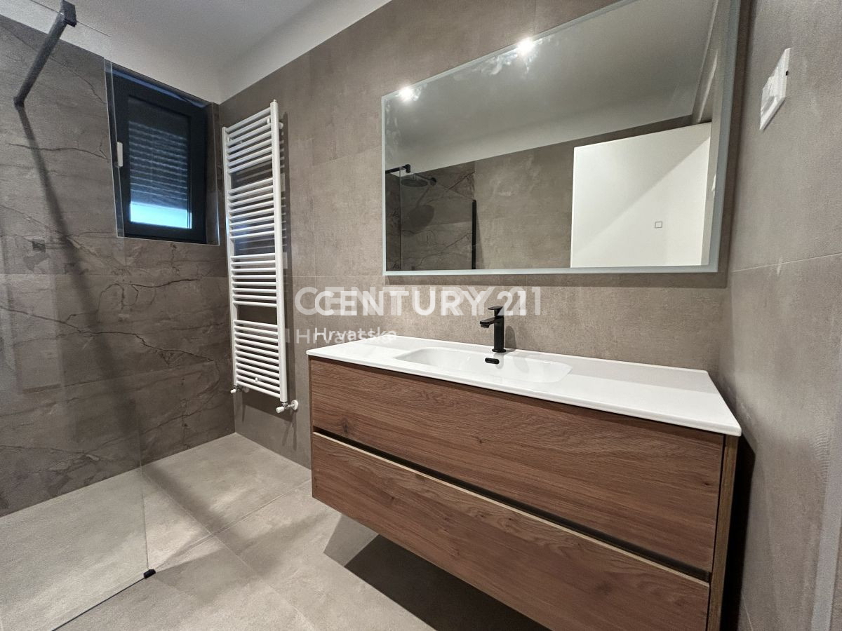 Vendita, Appartamento, 3 locali, Istarska županija, Rovinj