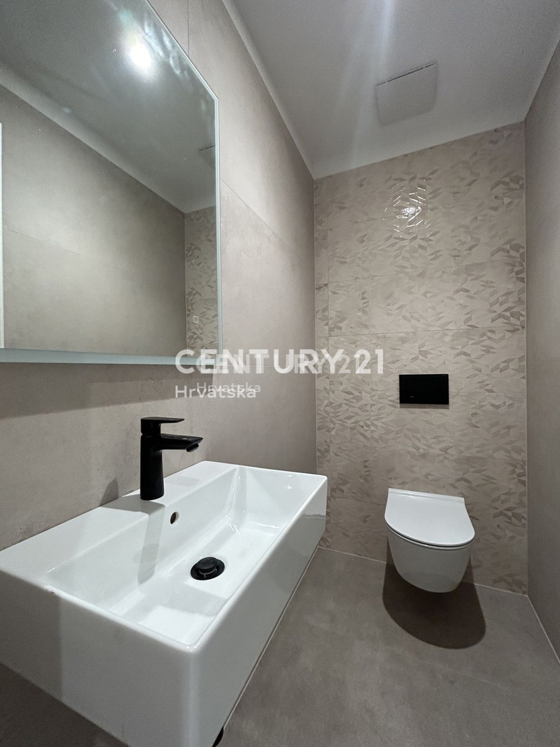 Vendita, Appartamento, 3 locali, Istarska županija, Rovinj