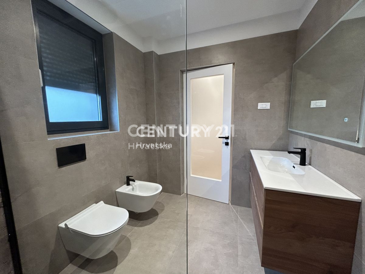 Vendita, Appartamento, 3 locali, Istarska županija, Rovinj