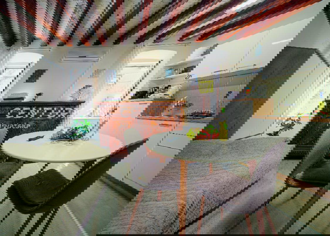 ROVINJ, CENTRO, APPARTAMENTO NEL CENTRO DI ROVINJ