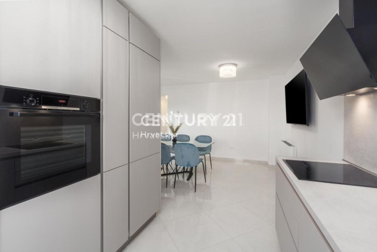 Vendita, Casa, Bifamiliare, Provincia di Istria, Poreč