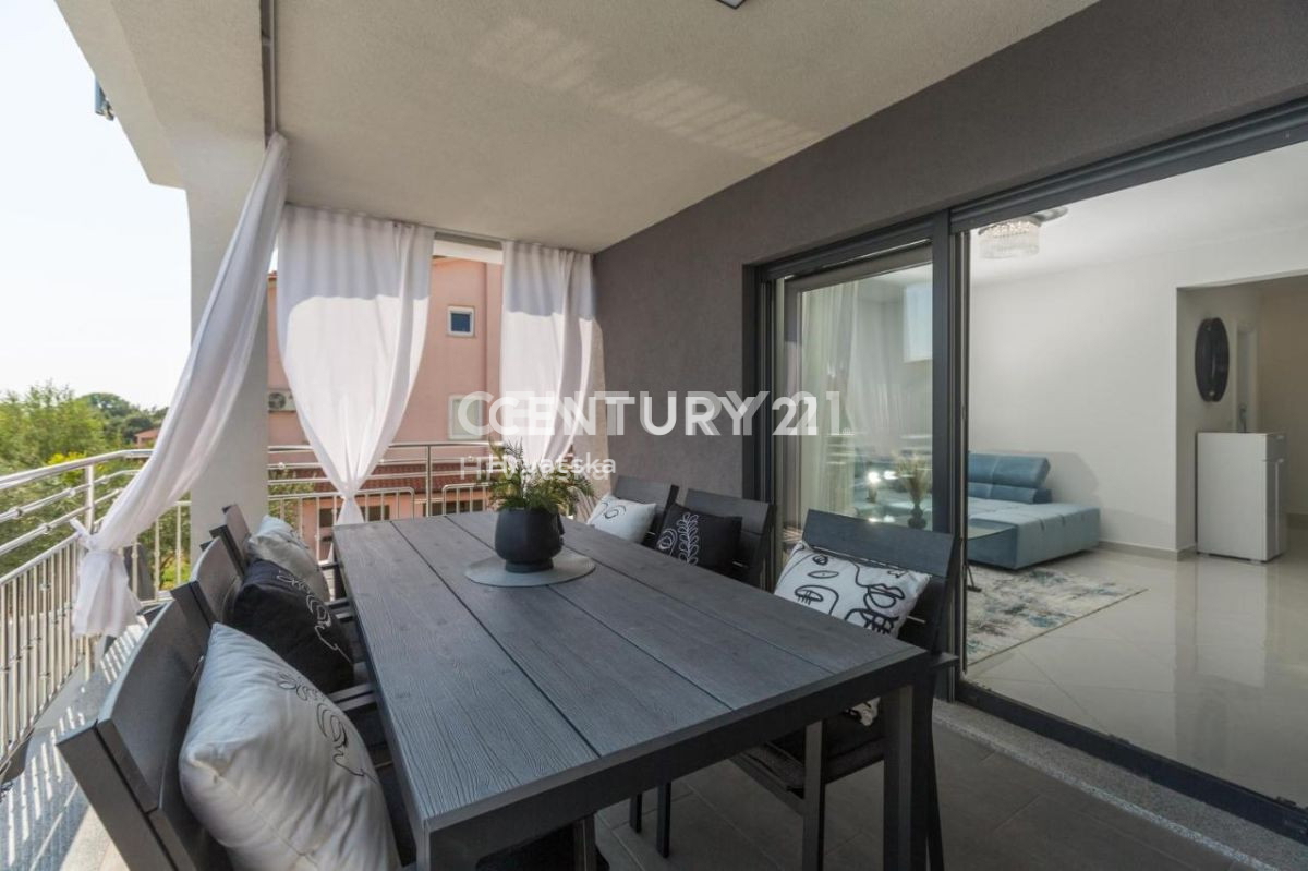 Vendita, Casa, Bifamiliare, Provincia di Istria, Poreč