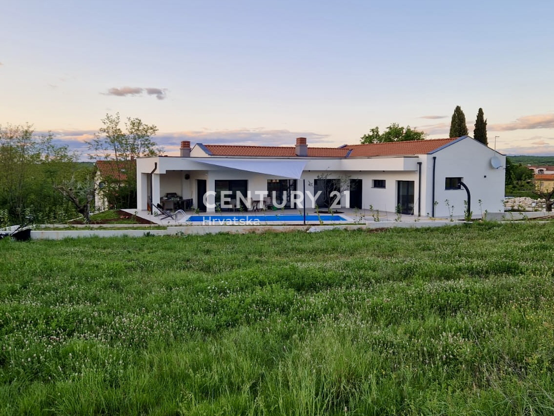 <ROVINJ, OKOLICA, FANTASTIČNA NOVA PRIZEMNICA>