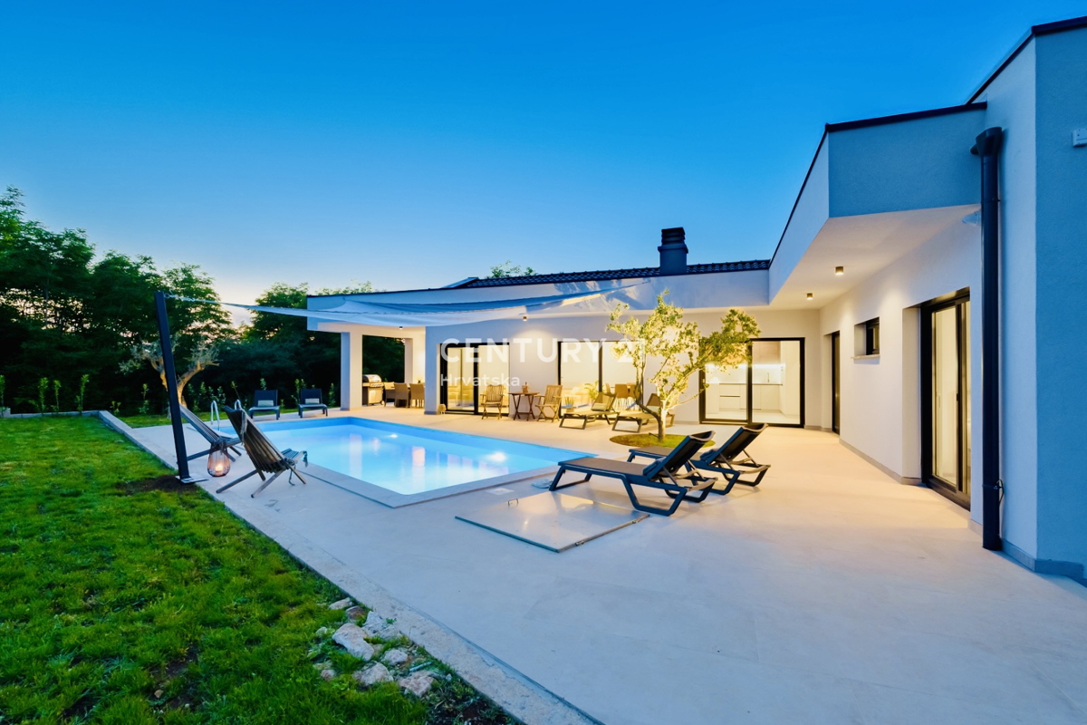 <ROVINJ, OKOLICA, FANTASTIČNA NOVA PRIZEMNICA>