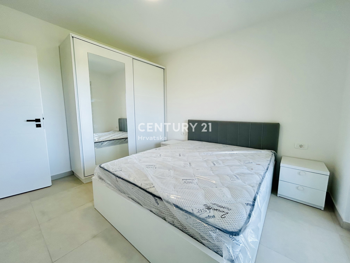 UMAG, DINTORNI, VILLA DUPLEX CON VISTA MARE