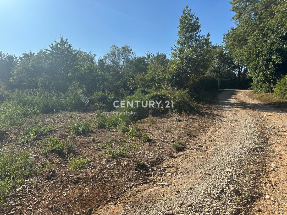 BRTONIGLA, VENDITA TERRENO EDIFICABILE