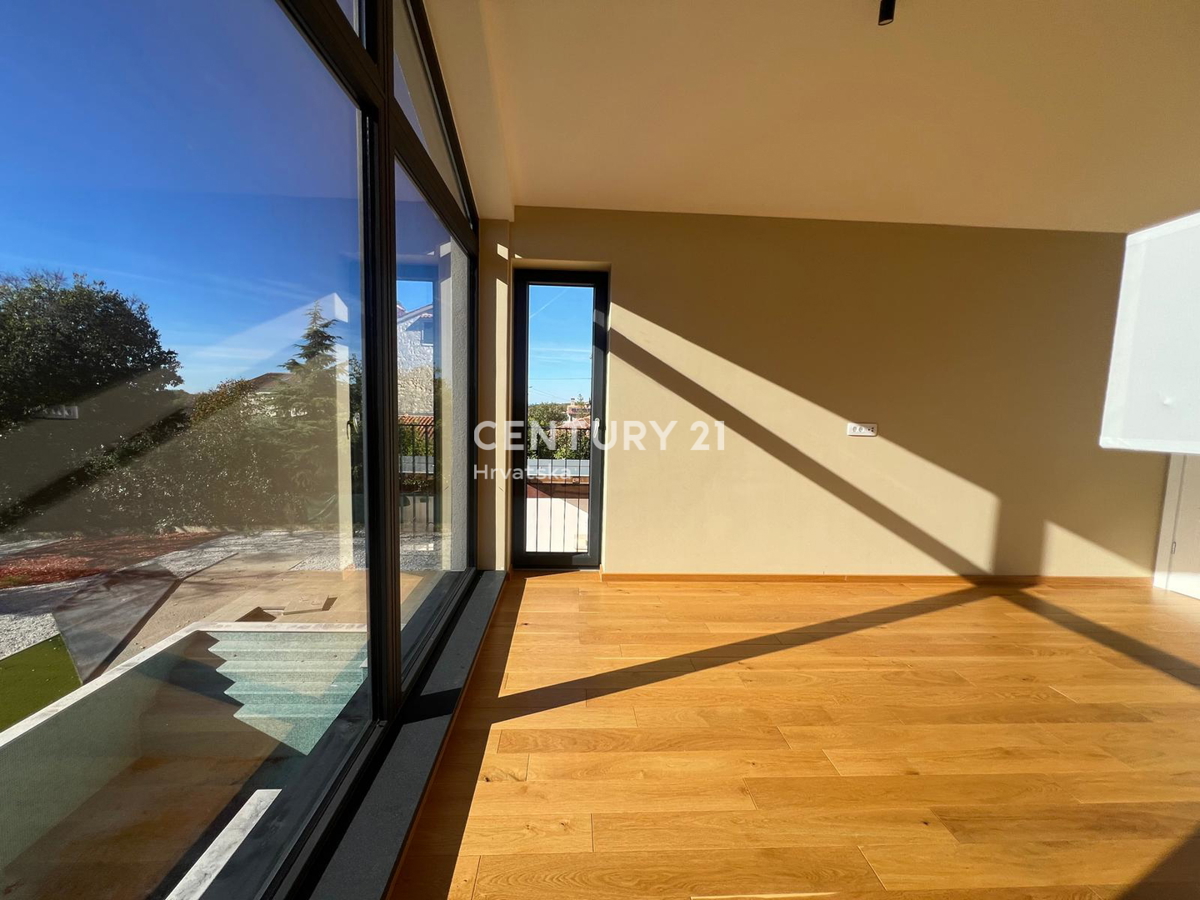 POREČ, VILLA MODERNA NUOVA CON PISCINA