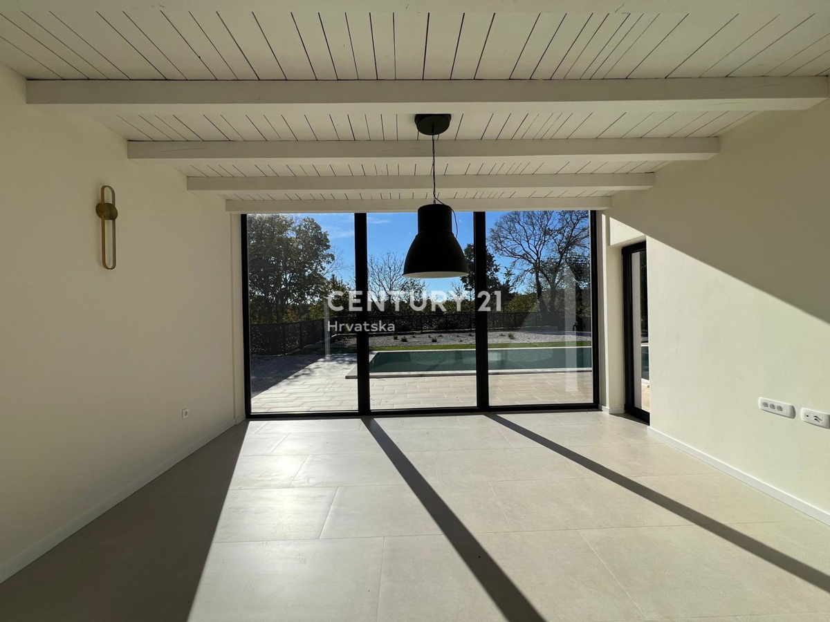POREČ, VILLA MODERNA NUOVA CON PISCINA