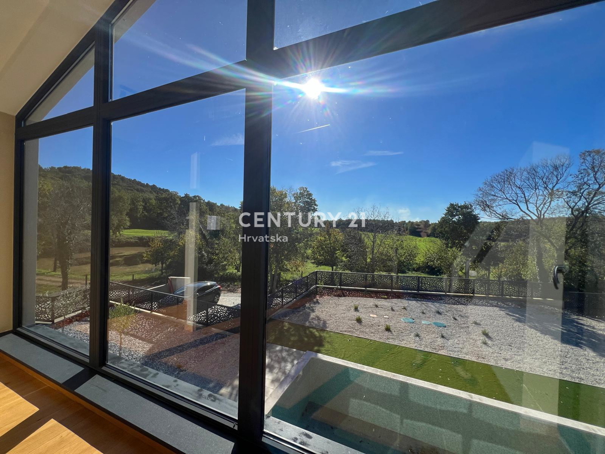 POREČ, VILLA MODERNA NUOVA CON PISCINA