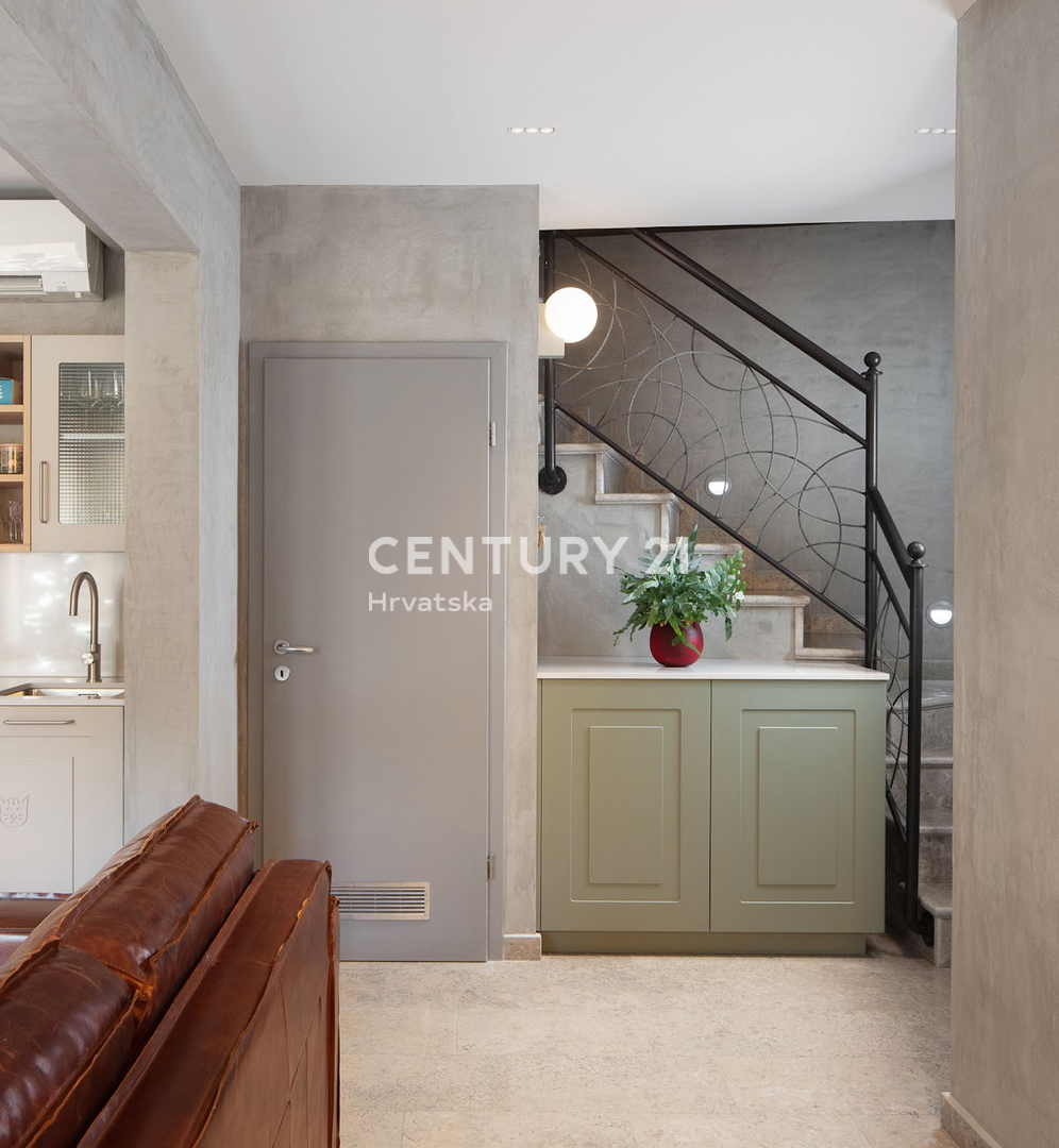 LABIN, CENTRO STORICO, BOUTIQUE HOTEL CON 5 CAMERE IN UNA SPLENDIDA POSIZIONE