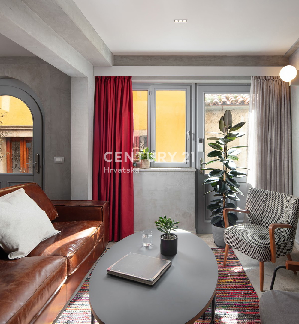 LABIN, CENTRO STORICO, BOUTIQUE HOTEL CON 5 CAMERE IN UNA SPLENDIDA POSIZIONE