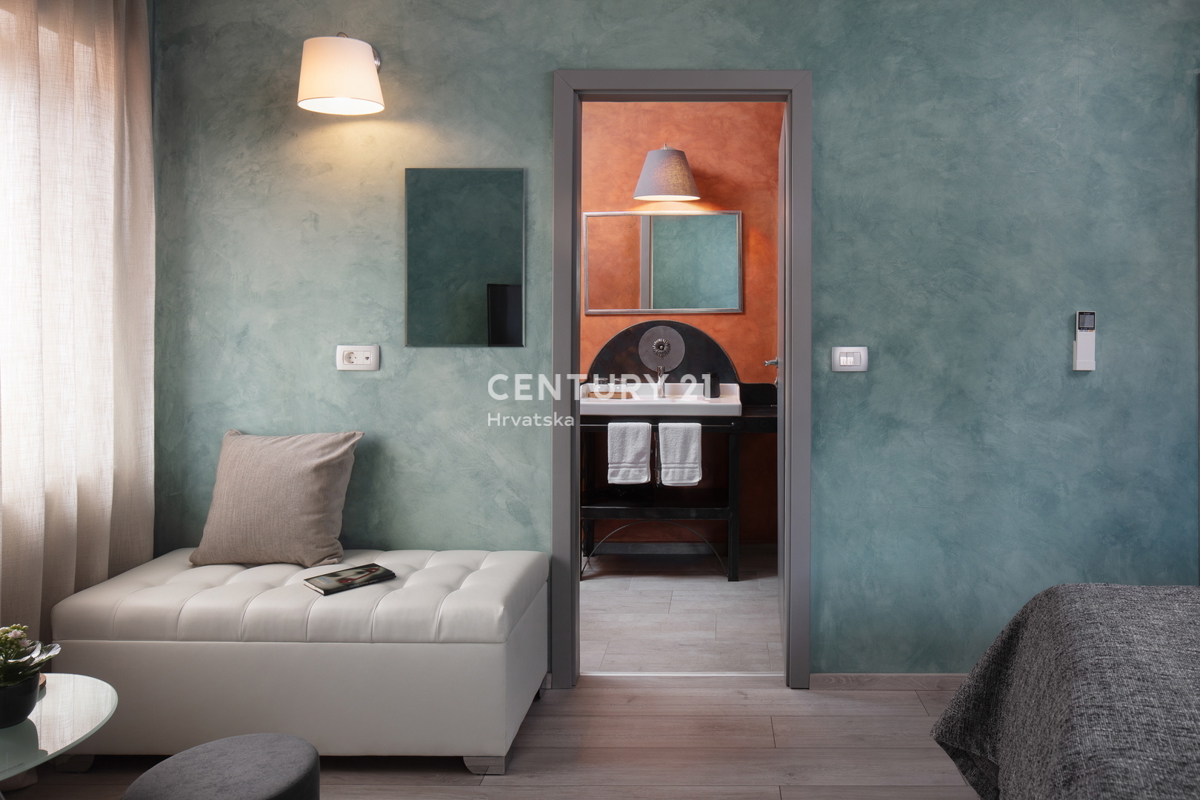 LABIN, CENTRO STORICO, BOUTIQUE HOTEL CON 5 CAMERE IN UNA SPLENDIDA POSIZIONE