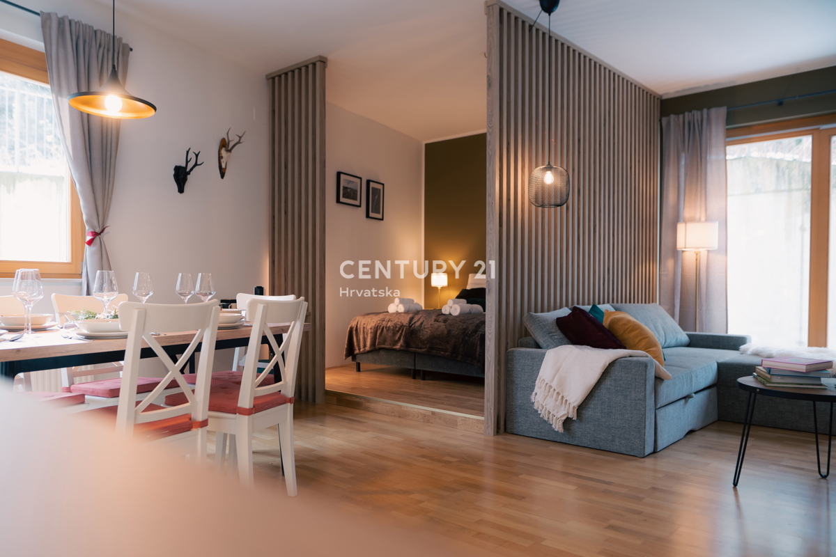 MARIBOR, POHORJE, APPARTAMENTO AL PIANO TERRA CON GRANDE ATRIO