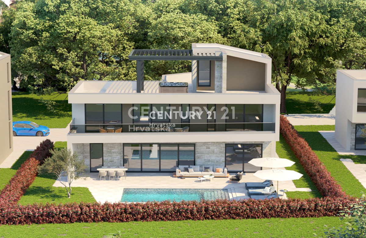 VENDITA, NUOVA VILLA CON PISCINA E SPLENDIDA VISTA SUL MARE