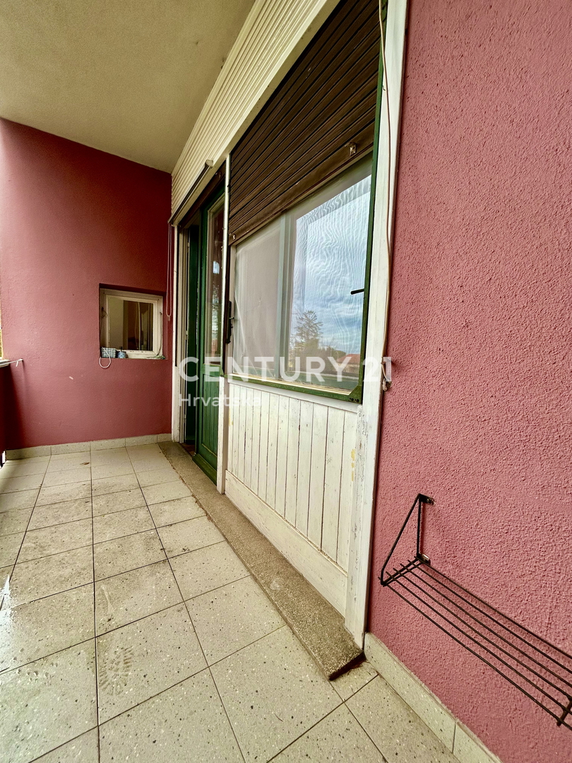 UMAG, CENTAR, CONFORTEVOLE APPARTAMENTO DUE LOCALI CON VISTA MARE