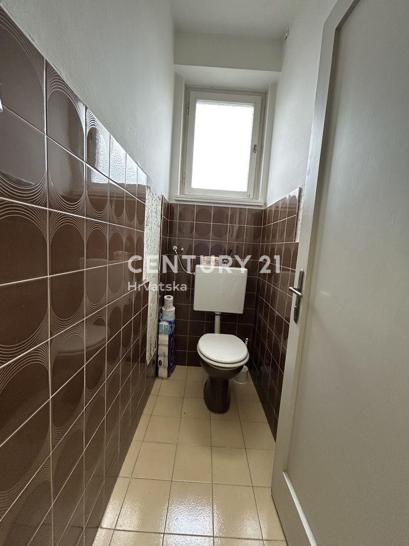 UMAG, CENTAR, CONFORTEVOLE APPARTAMENTO DUE LOCALI CON VISTA MARE