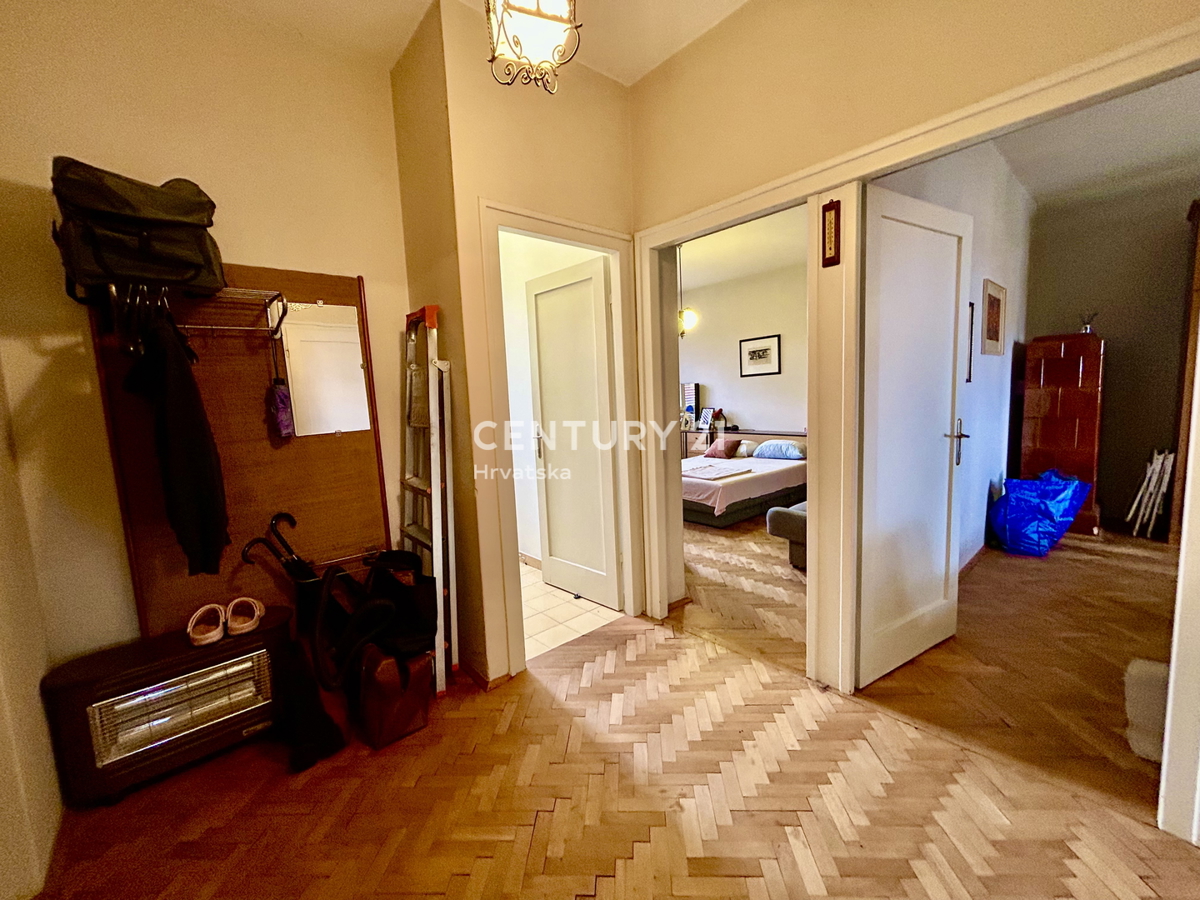 UMAG, CENTAR, CONFORTEVOLE APPARTAMENTO DUE LOCALI CON VISTA MARE