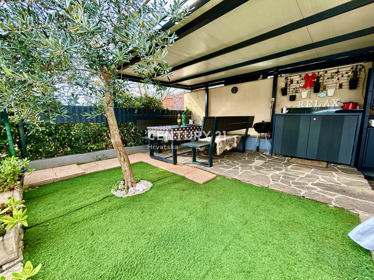 UMAG, CENTRO, APPARTAMENTO NUOVO E ARREDATO AL PIANO TERRA